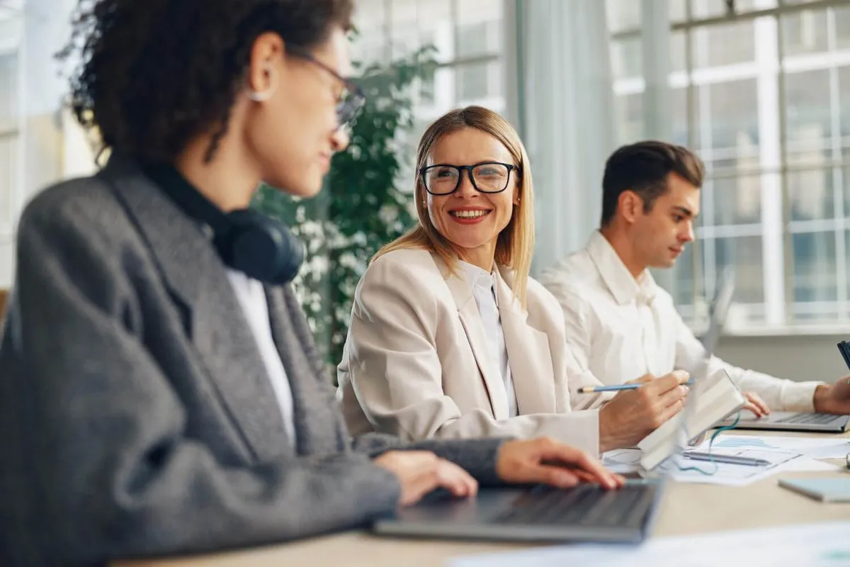 Detale bioluminescencyjnych żył danych